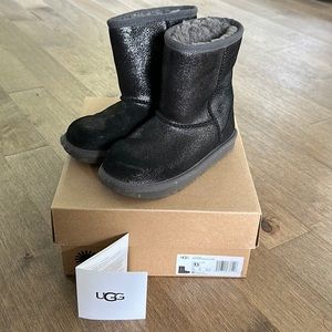 UGG Classic boot - size 13